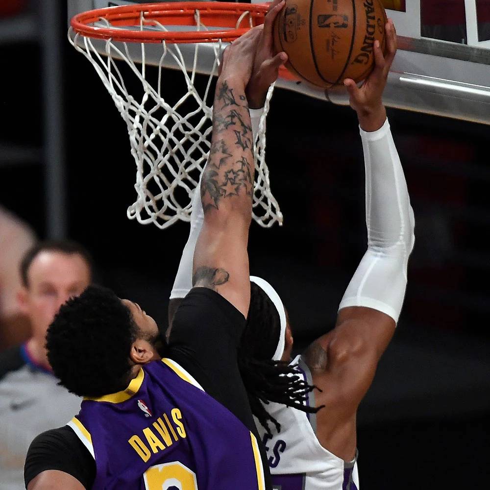 开云-包含浓眉哥爆冷击败塞尔维亚队，惊险取胜引爆全场！的词条